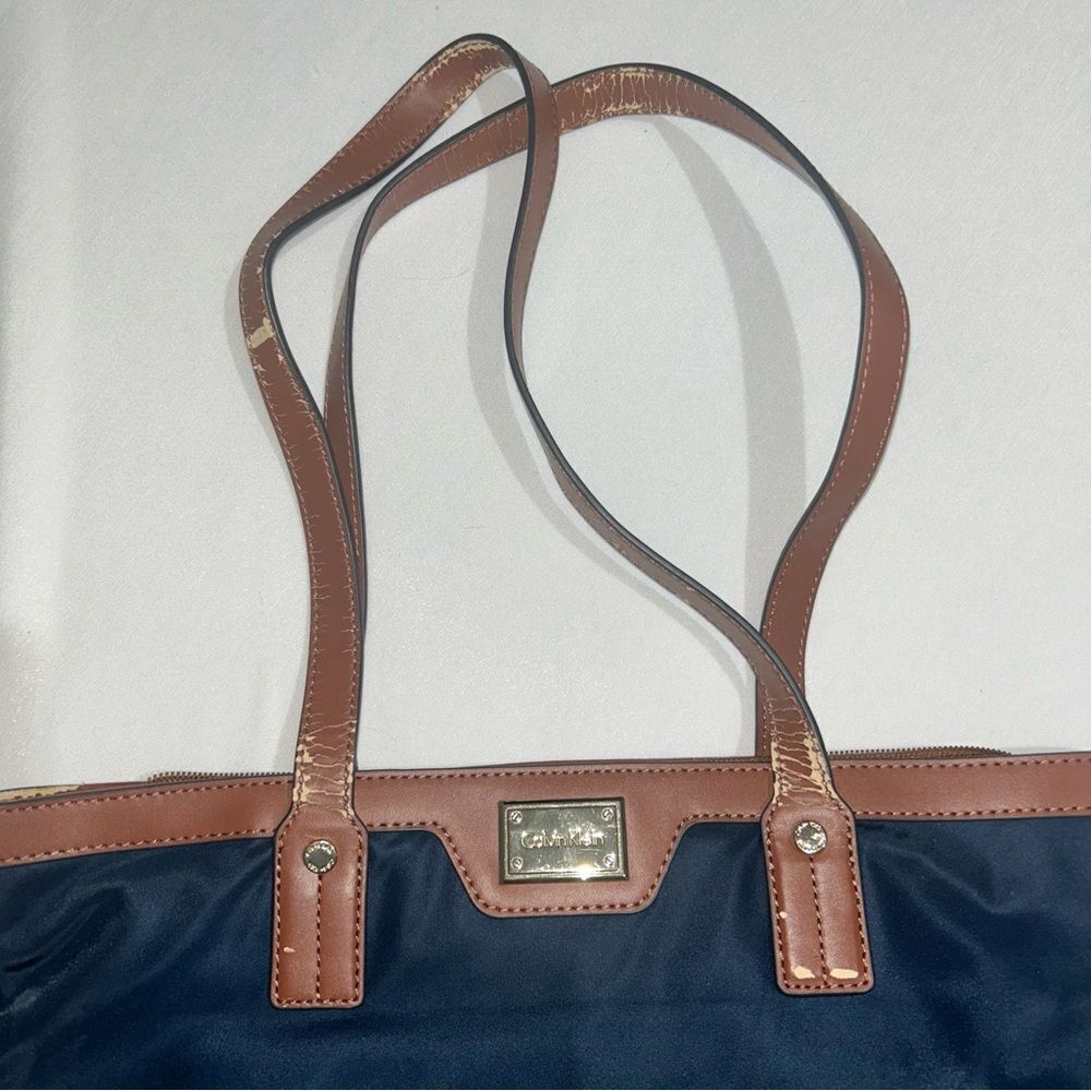 Calvin Klein Navy Blue & Brown Leather Purse​​ - Picture 4 of 11